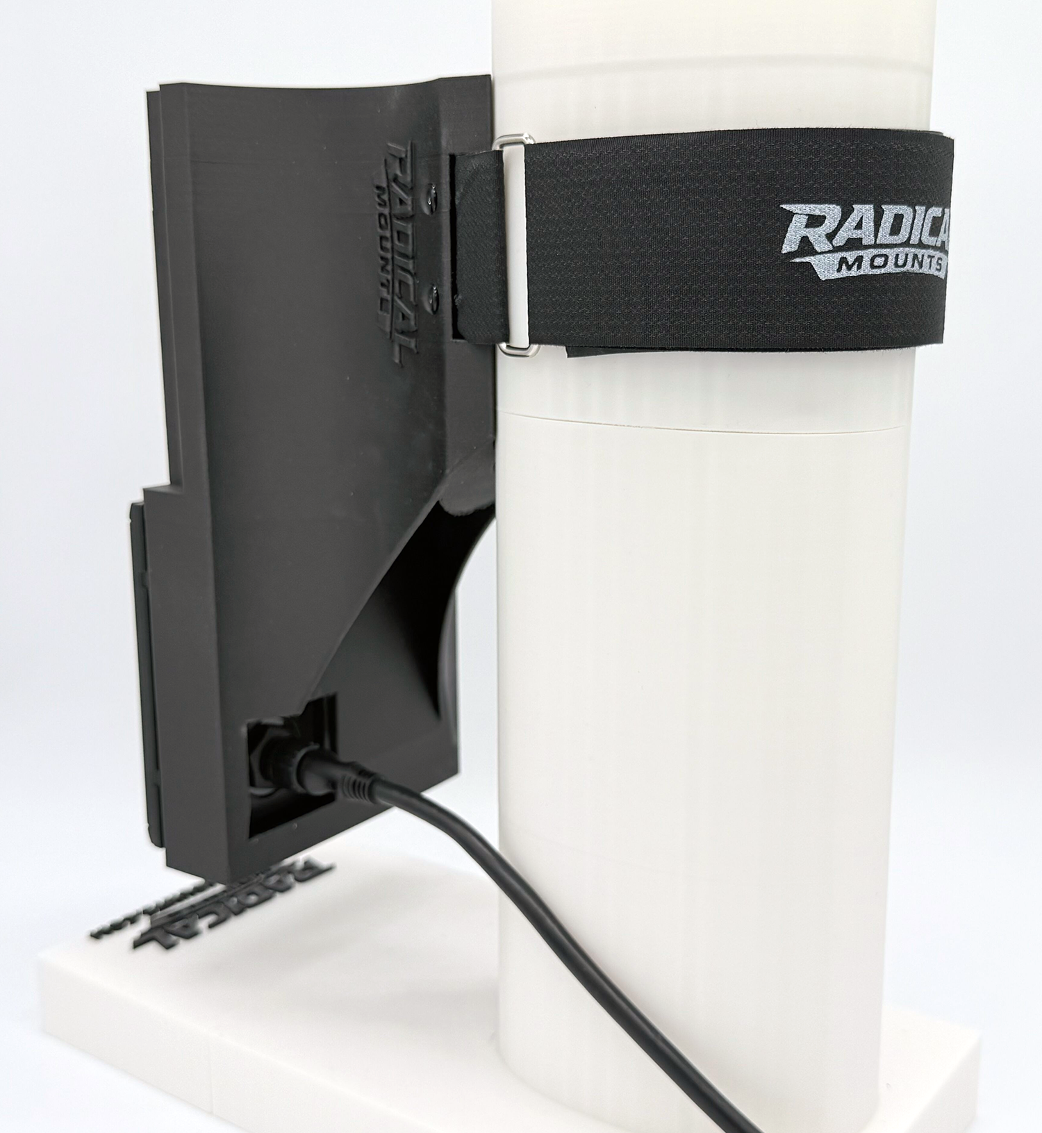 RM2 - Vakaros Atlas 2  / B&G Triton² Mount - Carbon Edition